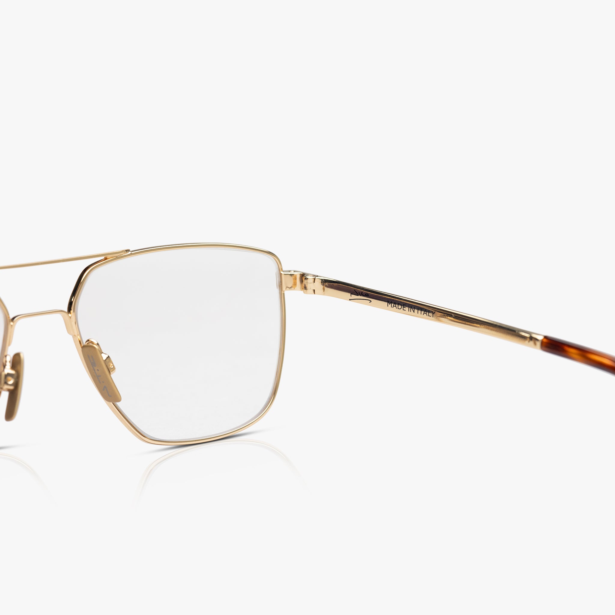 NICO V – NICO Eyewear